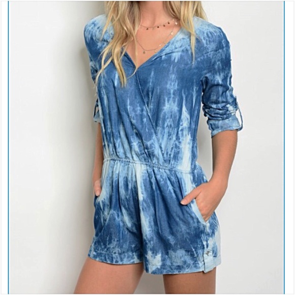 Stunning Surplice Tie Dye Romper M - Picture 4 of 6